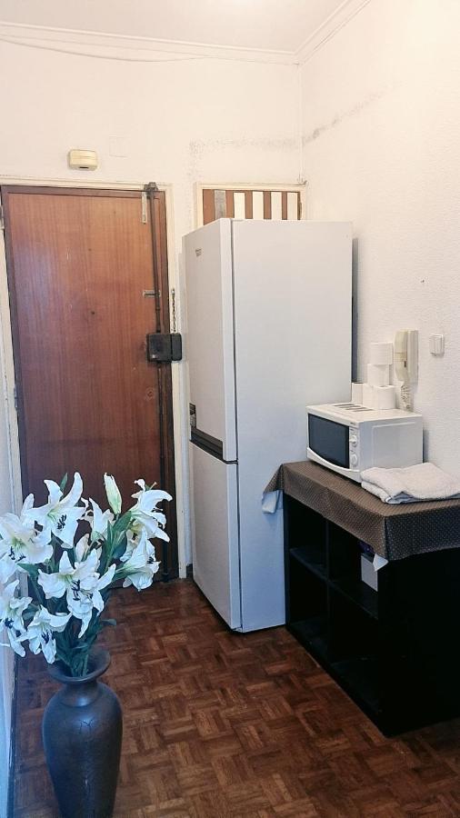 Lovely Room For Rent Odivelas  Extérieur photo